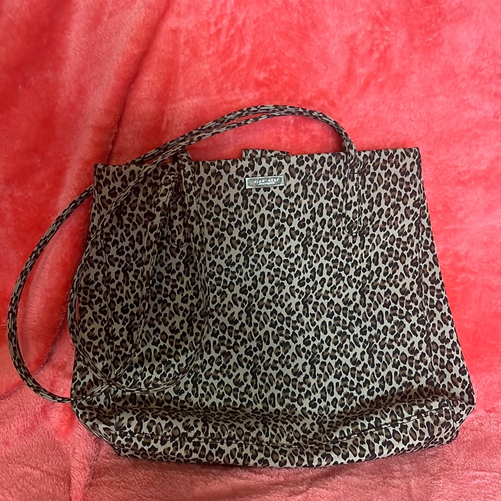Nine West leopard print shoulderbag